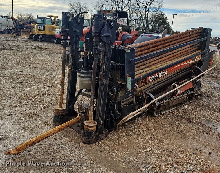 image for item NP9326 2010 Ditch Witch JT2020 Mach 1  directional boring unit