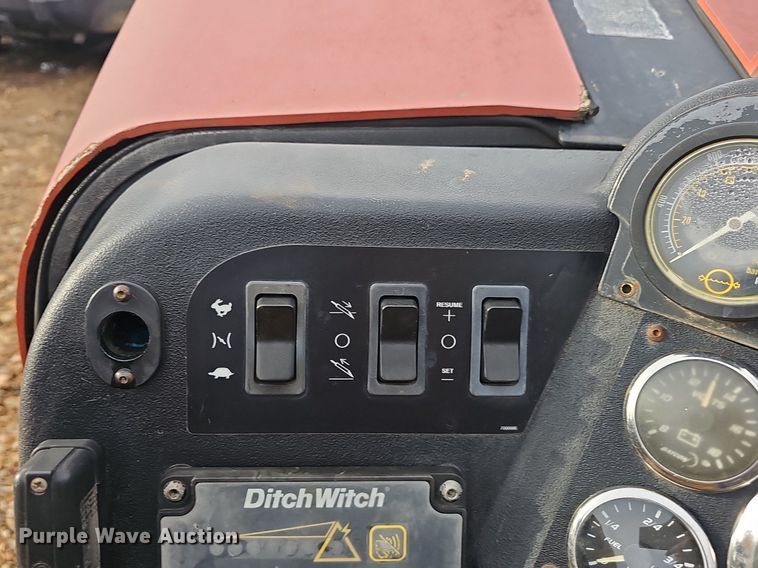 image for item NP9326 2010 Ditch Witch JT2020 Mach 1  directional boring unit