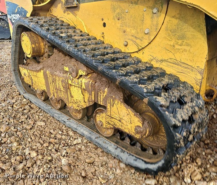 image for item NP9332 2013 Caterpillar 259B3 tracked skid steer loader