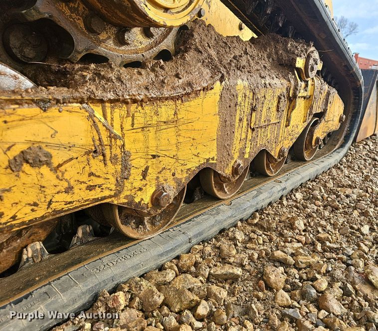 image for item NP9332 2013 Caterpillar 259B3 tracked skid steer loader