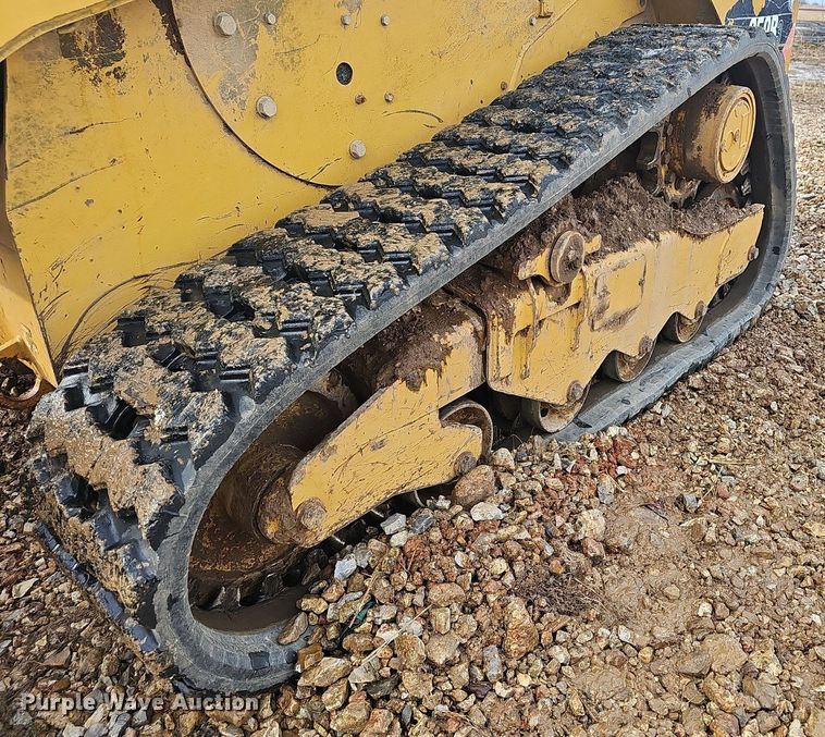 image for item NP9332 2013 Caterpillar 259B3 tracked skid steer loader