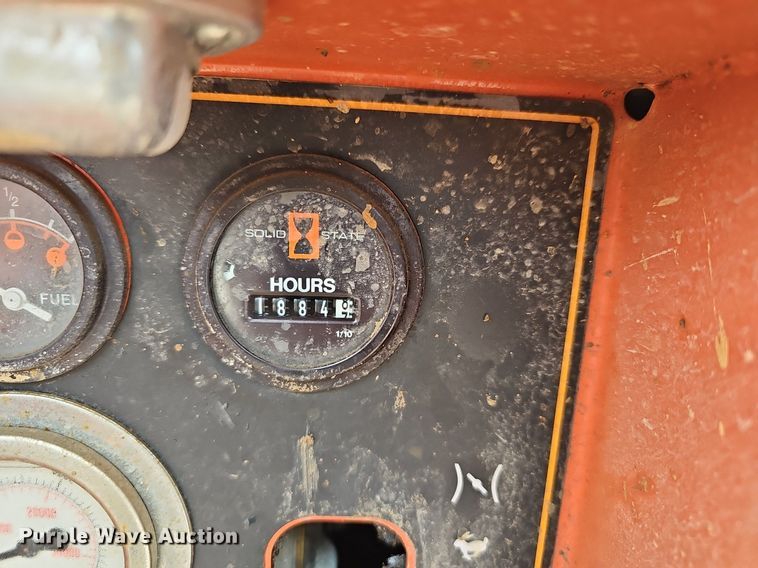 image for item NP9333 2013 Ditch Witch FX30 vacuum excavator