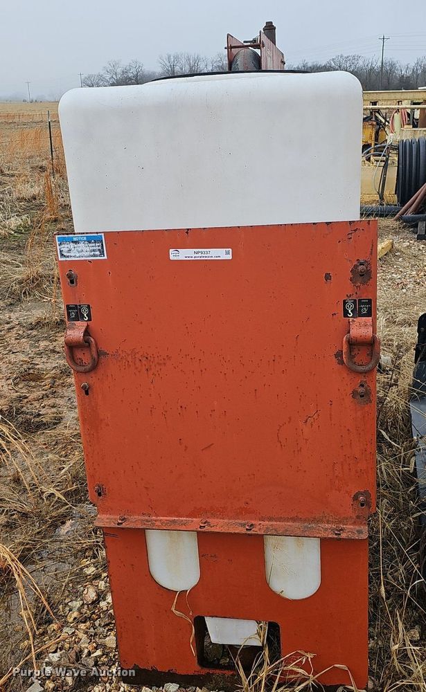 image for item NP9337 Ditch Witch MM9 poly tank