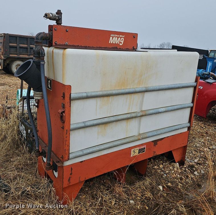 image for item NP9337 Ditch Witch MM9 poly tank