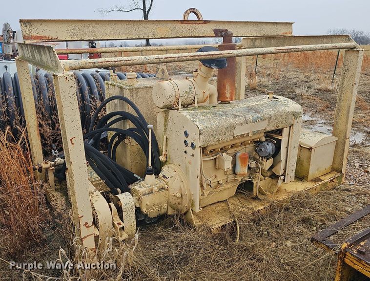 image for item NP9338 Spicer hydrostatic pump