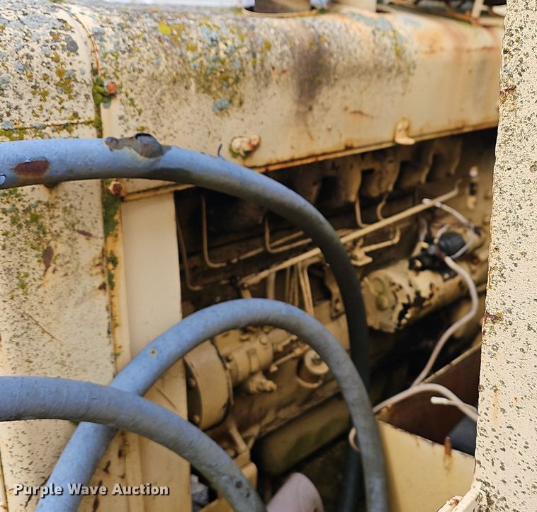 image for item NP9338 Spicer hydrostatic pump