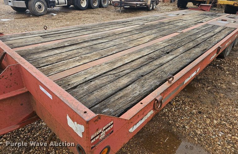 image for item NP9351 2000 Interstate  equipment trailer