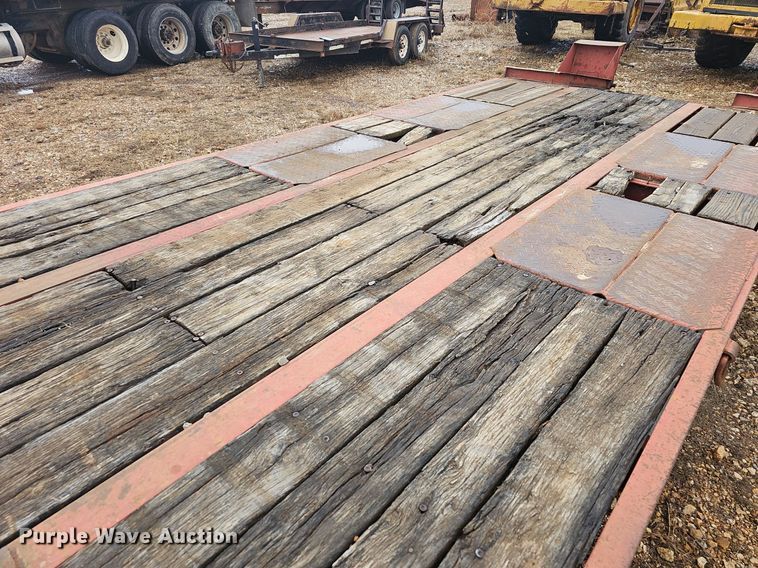 image for item NP9351 2000 Interstate  equipment trailer