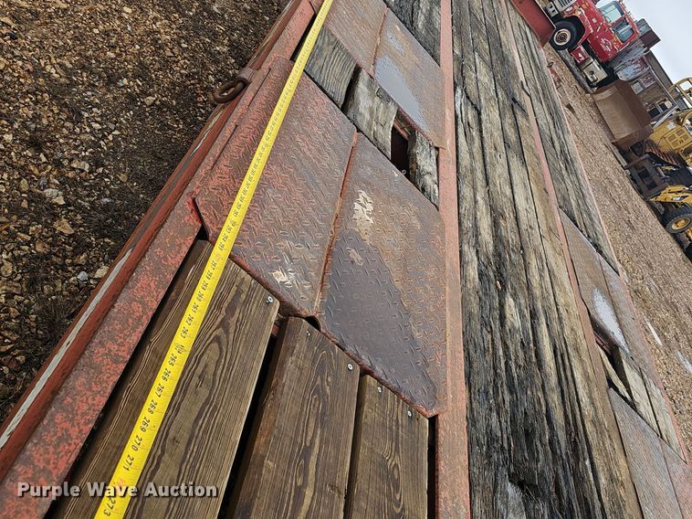 image for item NP9351 2000 Interstate  equipment trailer