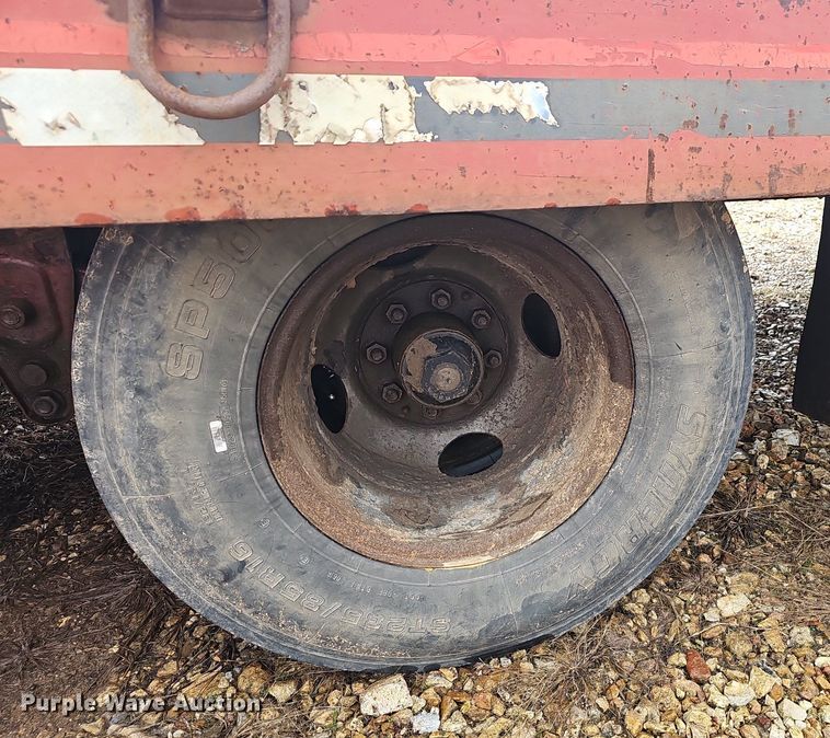 image for item NP9351 2000 Interstate  equipment trailer