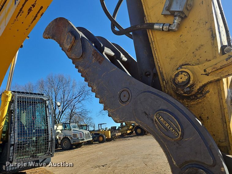 image for item NP9359 2013 Kobelco SK210LC excavator