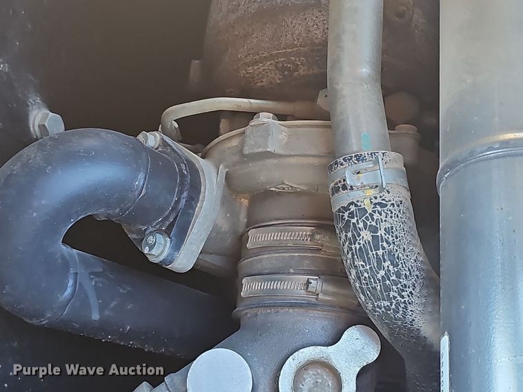 image for item NP9359 2013 Kobelco SK210LC excavator