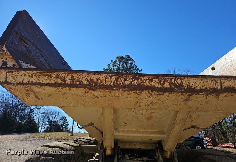 image for item NP9361 2007 Terex  TA30 haul truck