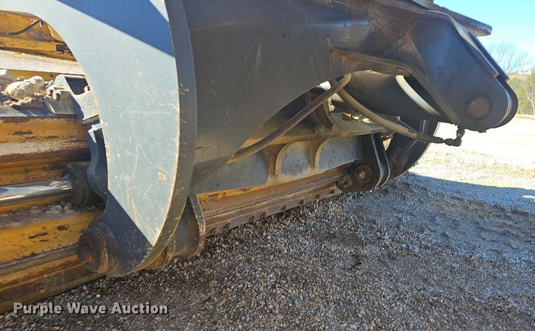 image for item NP9362 2007 John Deere 772D motor grader