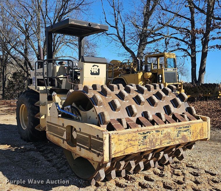 image for item NP9363 1989 Ingersoll Rand SD150F single drum vibratory roller