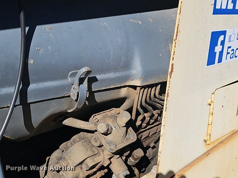 image for item NP9363 1989 Ingersoll Rand SD150F single drum vibratory roller