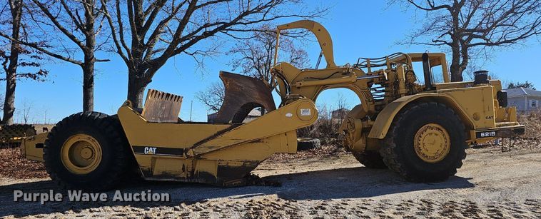 image for item NP9364 1976 Caterpillar 621B conventional scraper 