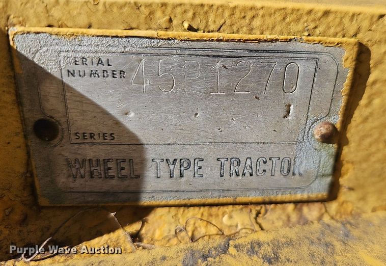 image for item NP9364 1976 Caterpillar 621B conventional scraper 