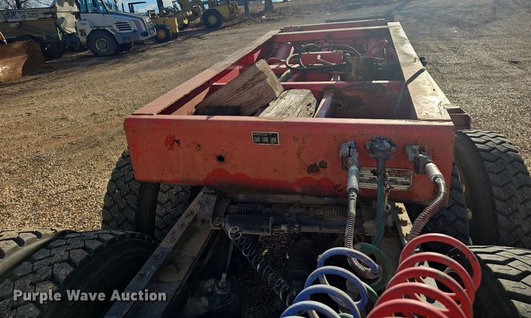 image for item NP9366 1997 Talbert lowboy equipment trailer