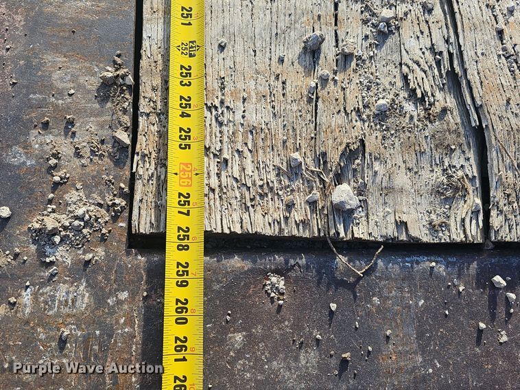 image for item NP9366 1997 Talbert lowboy equipment trailer