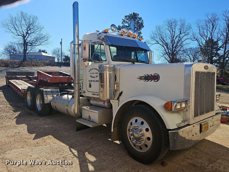 image for item NP9367 2003 Peterbilt  379 semi truck