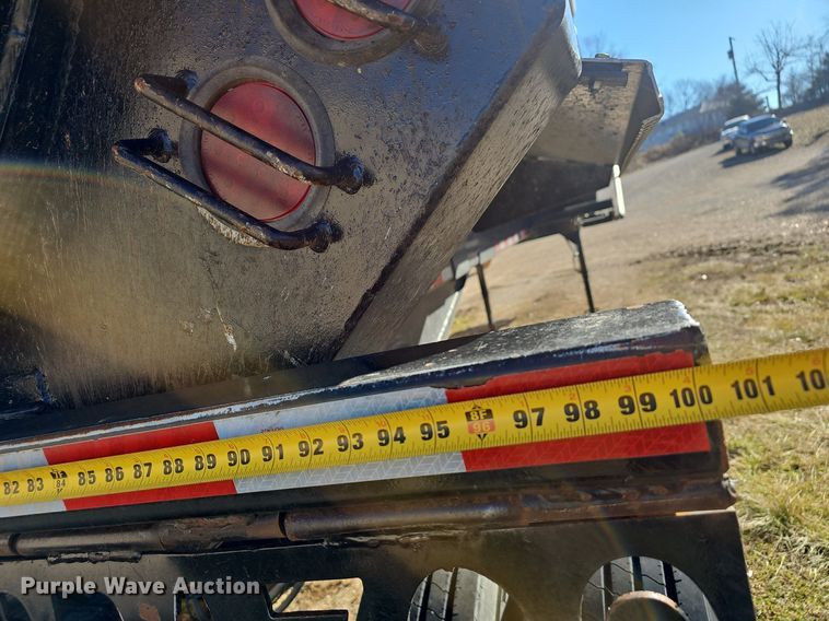 image for item NP9368 2018 Brazos end dump trailer