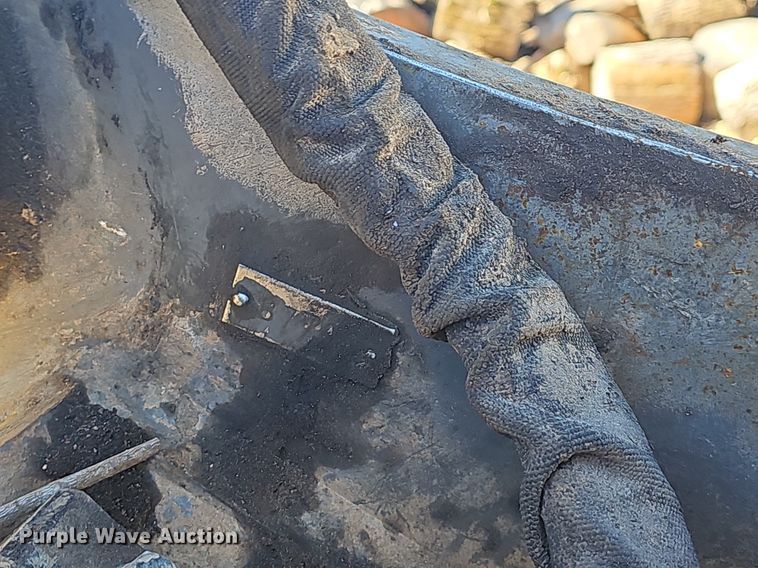 image for item NP9370 2019 Komatsu PC210LC-11 excavator