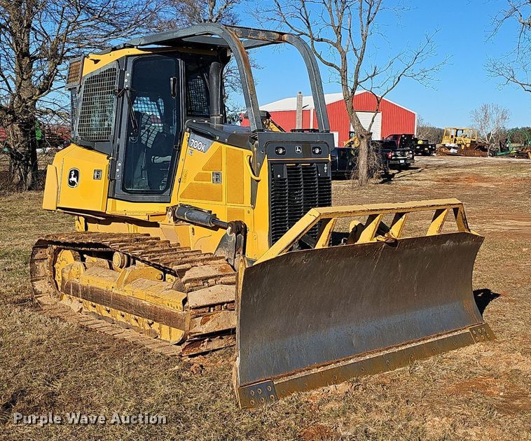 image for item NP9371 2013 John Deere 700K XLT dozer