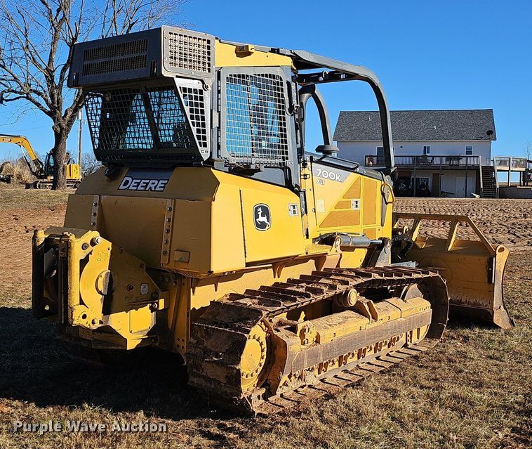 image for item NP9371 2013 John Deere 700K XLT dozer