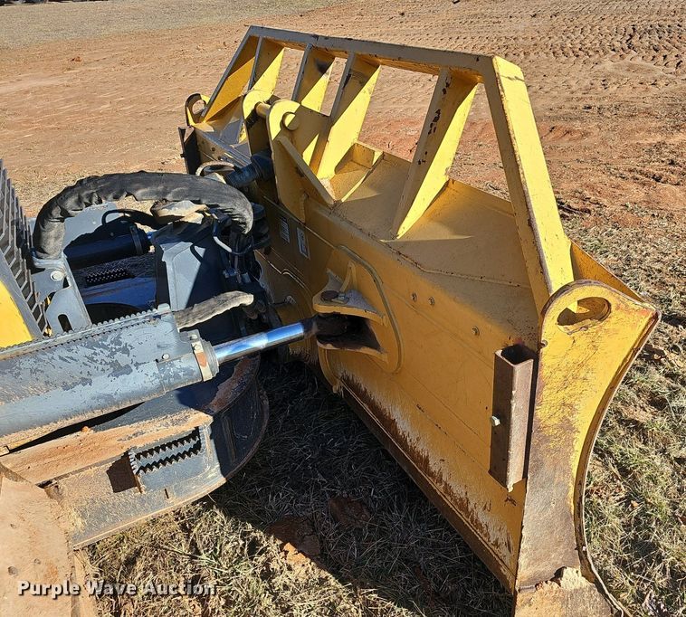 image for item NP9371 2013 John Deere 700K XLT dozer
