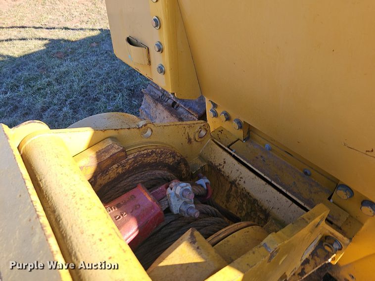 image for item NP9371 2013 John Deere 700K XLT dozer