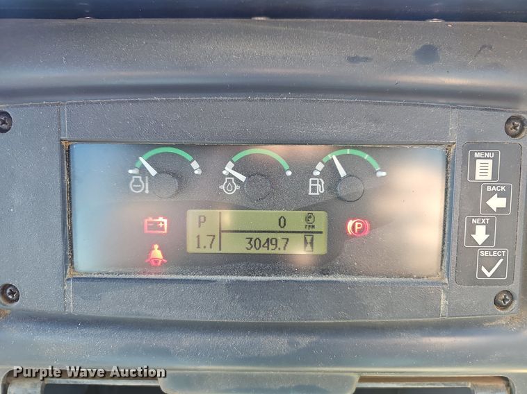 image for item NP9371 2013 John Deere 700K XLT dozer