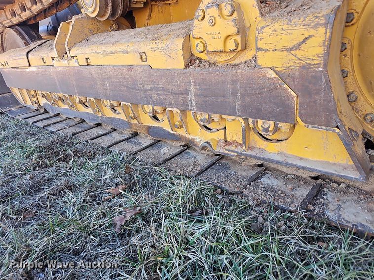 image for item NP9371 2013 John Deere 700K XLT dozer