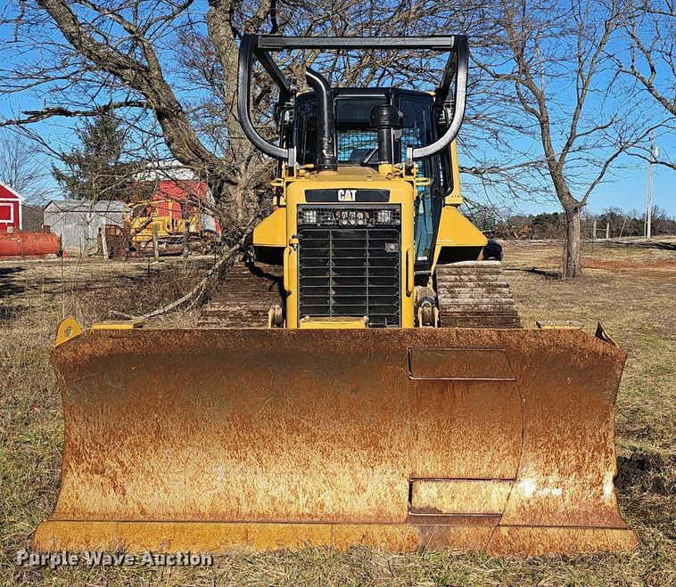 image for item NP9372 2014 Caterpillar D6N XL dozer