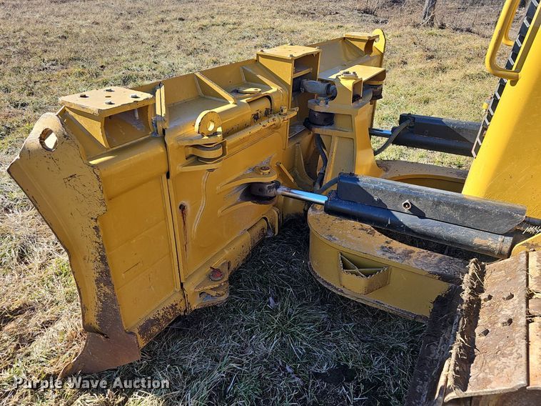 image for item NP9372 2014 Caterpillar D6N XL dozer