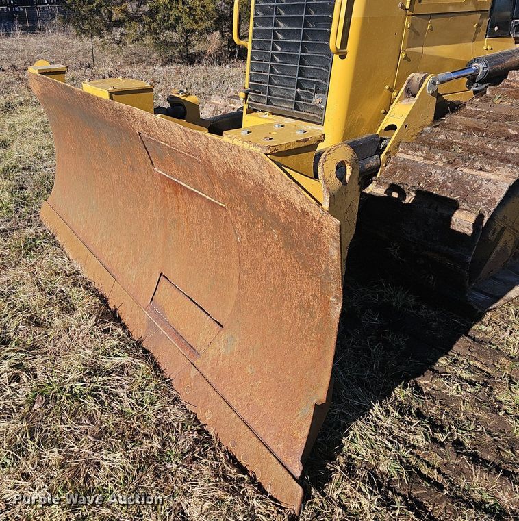 image for item NP9372 2014 Caterpillar D6N XL dozer
