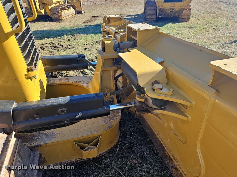 image for item NP9372 2014 Caterpillar D6N XL dozer