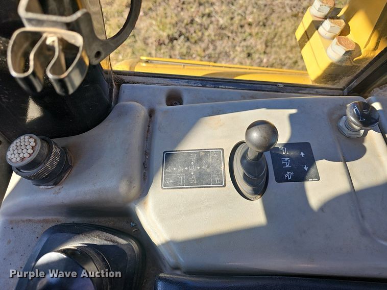 image for item NP9372 2014 Caterpillar D6N XL dozer