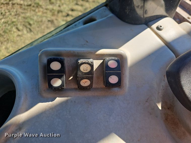 image for item NP9372 2014 Caterpillar D6N XL dozer