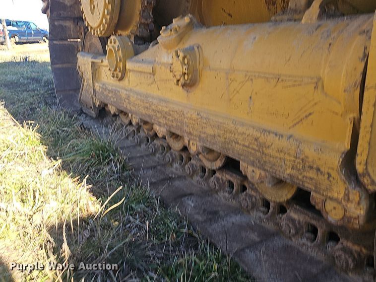 image for item NP9372 2014 Caterpillar D6N XL dozer