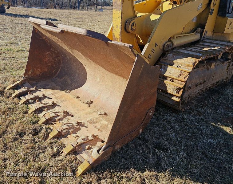 image for item NP9373 2002 Caterpillar 963C track loader