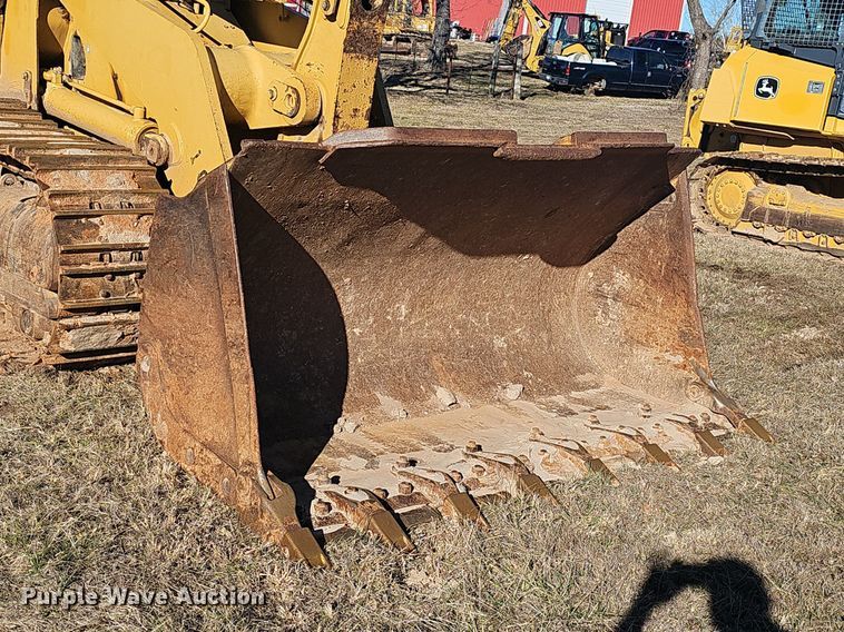 image for item NP9373 2002 Caterpillar 963C track loader