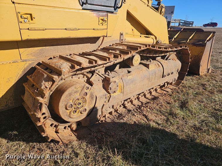 image for item NP9373 2002 Caterpillar 963C track loader