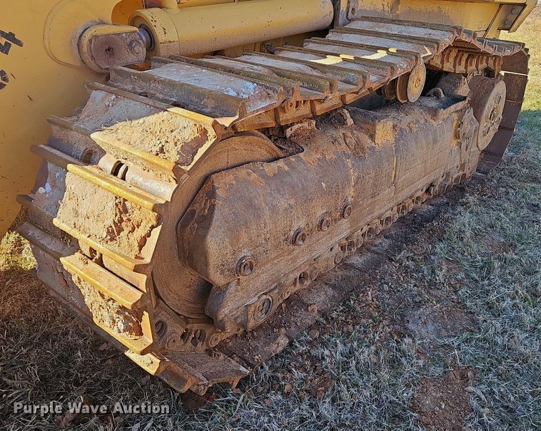 image for item NP9373 2002 Caterpillar 963C track loader