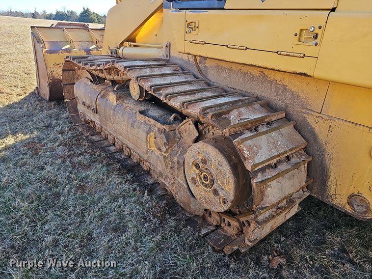 image for item NP9373 2002 Caterpillar 963C track loader