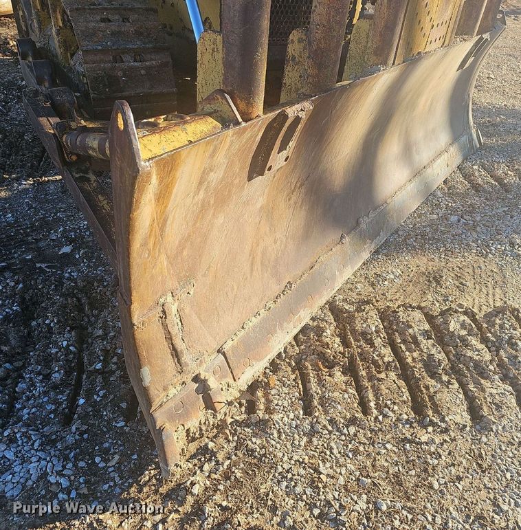 image for item NP9374 1968 Caterpillar D6C dozer