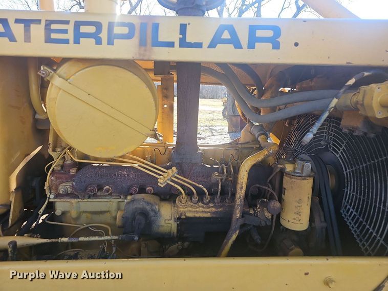 image for item NP9374 1968 Caterpillar D6C dozer
