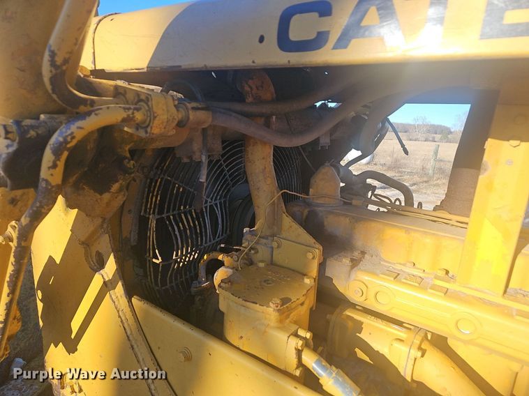image for item NP9374 1968 Caterpillar D6C dozer