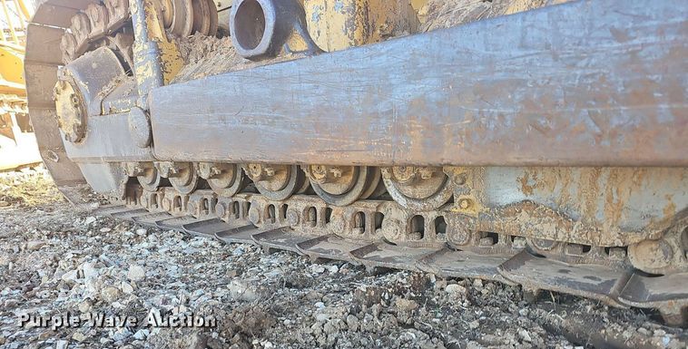 image for item NP9374 1968 Caterpillar D6C dozer