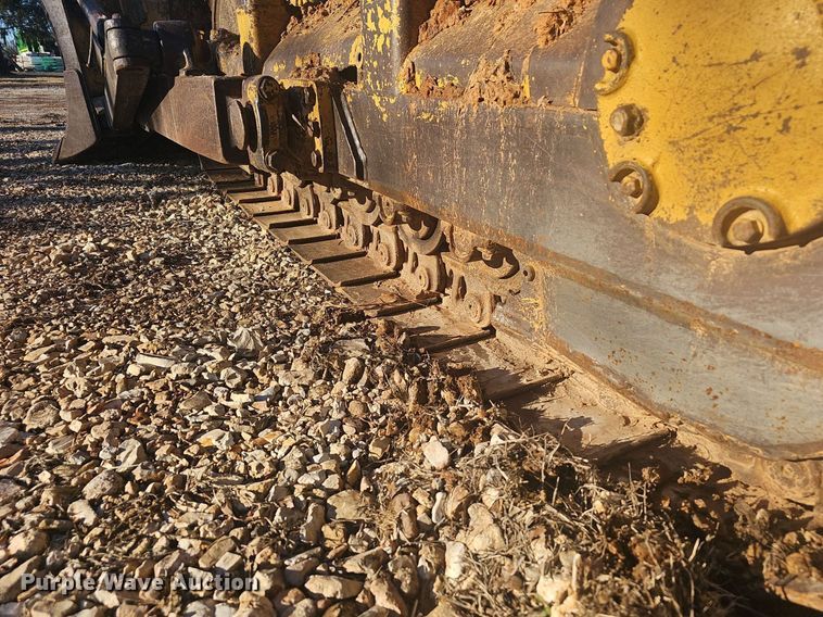 image for item NP9374 1968 Caterpillar D6C dozer